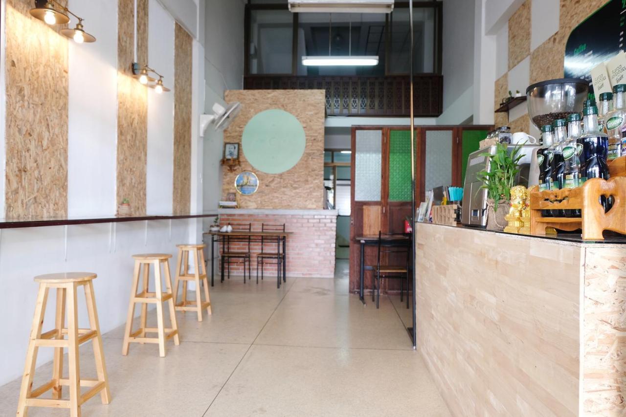 بيت شباب Charming House فرا ناخون سي أيوتثايا المظهر الخارجي الصورة